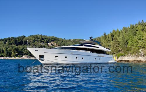Sanlorenzo SL104 specs and reviews
